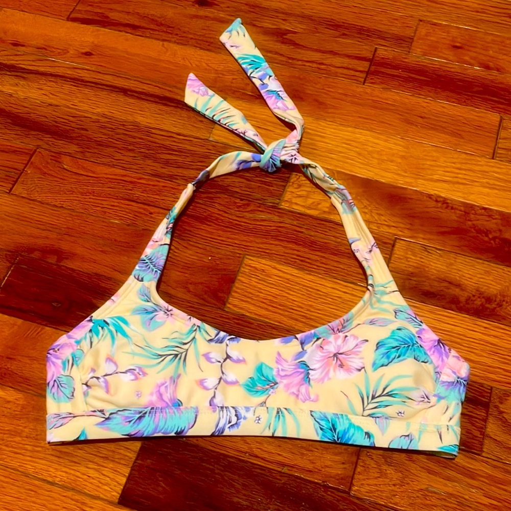 Xhilaration Small Bikini Top